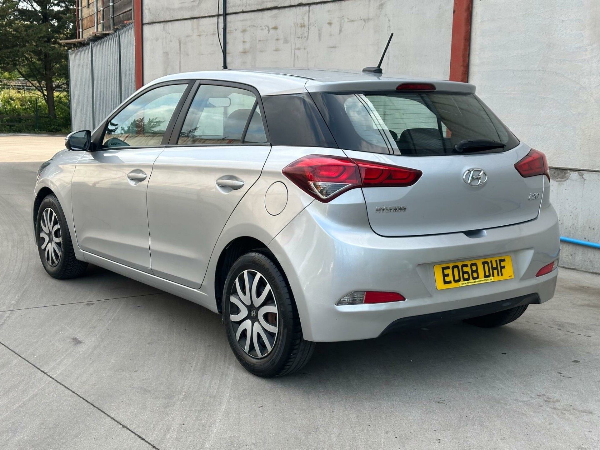 Hyundai i20