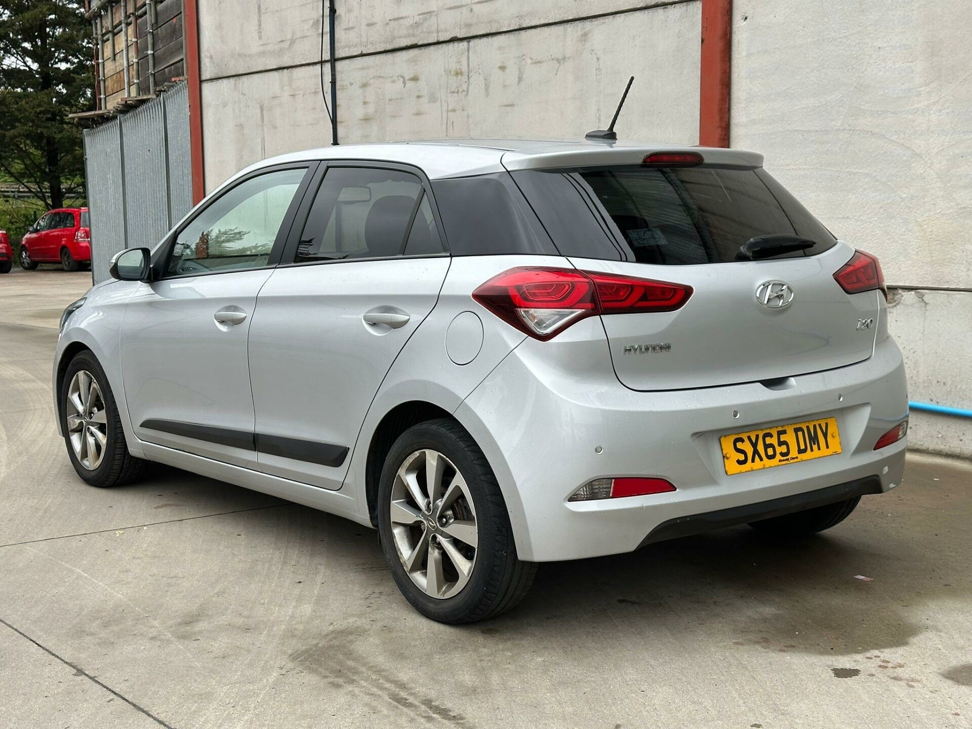 Hyundai i20