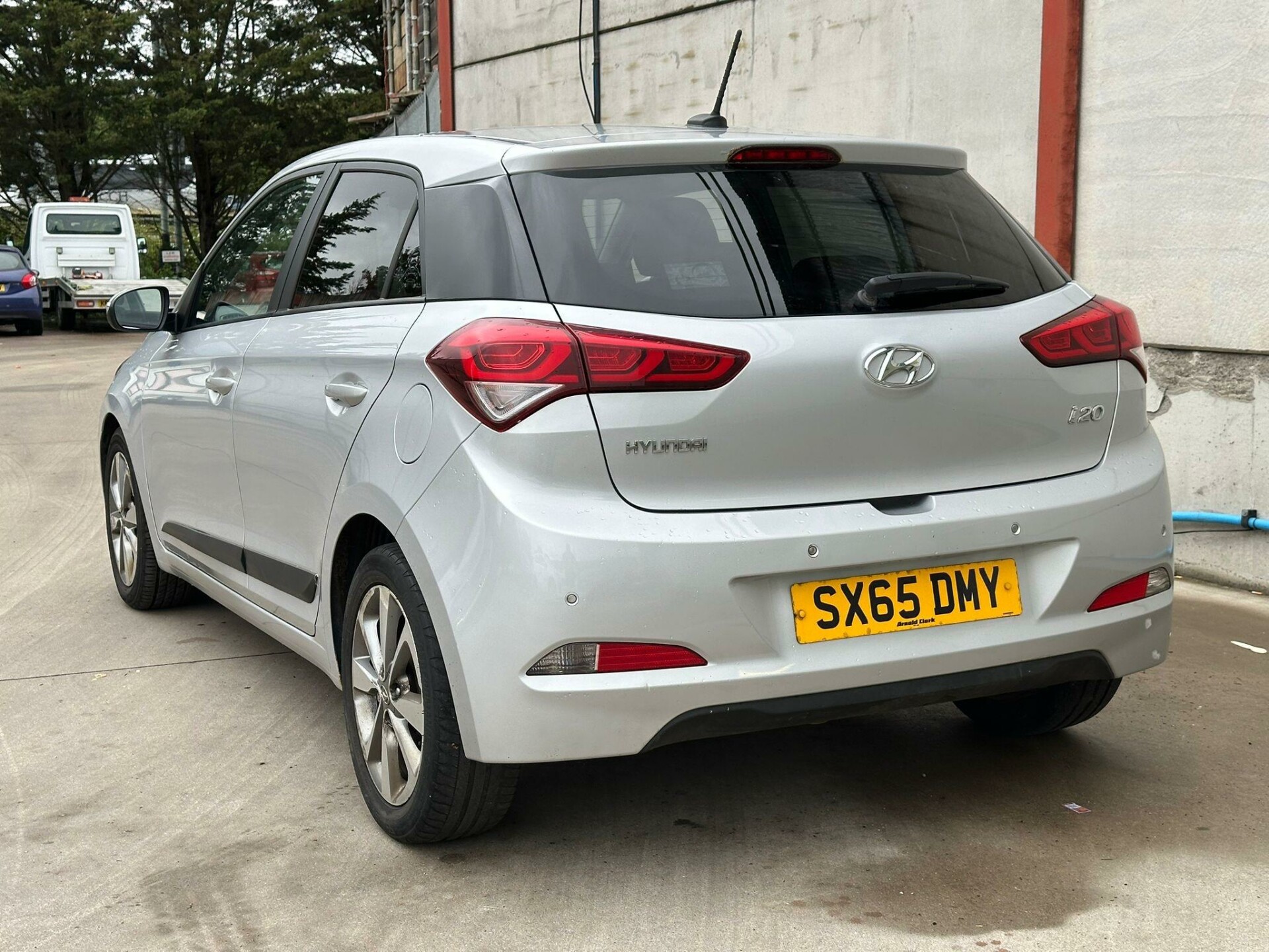 Hyundai i20