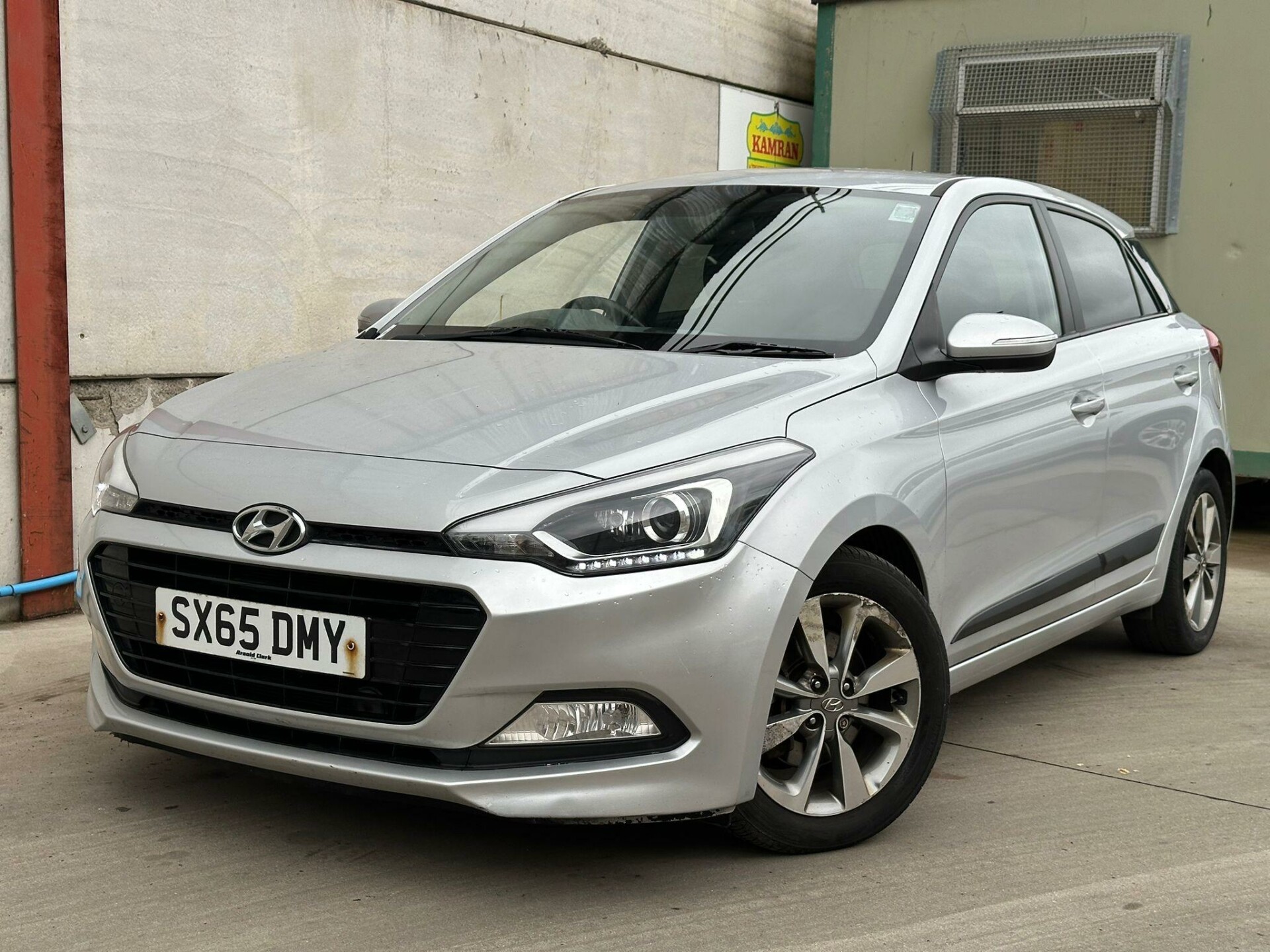 Hyundai i20