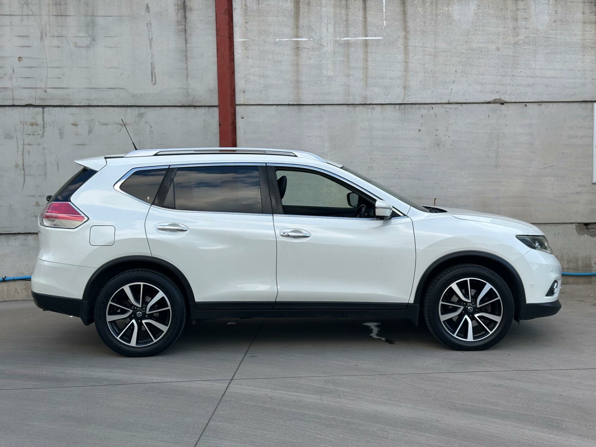 Nissan X Trail