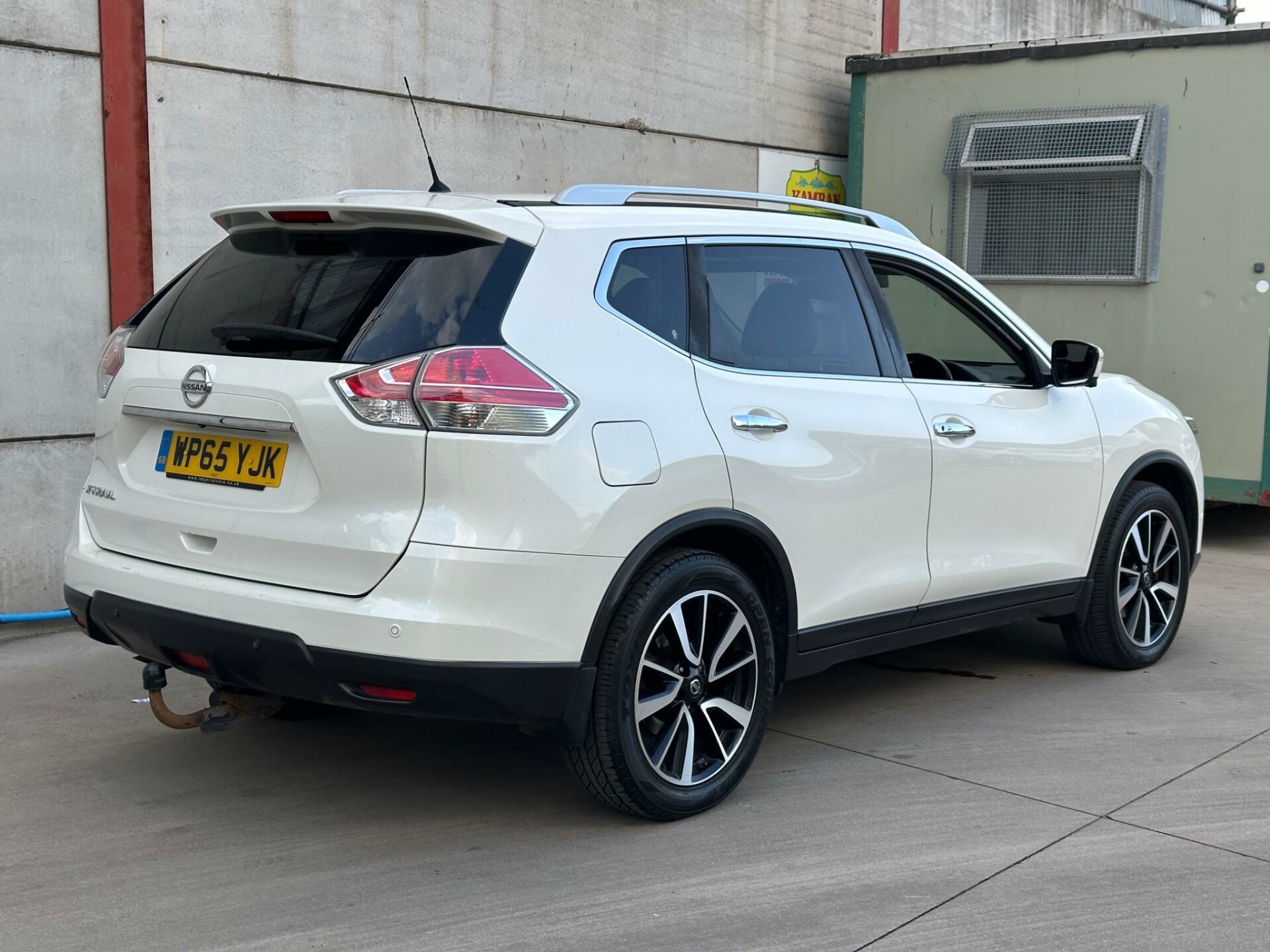 Nissan X Trail