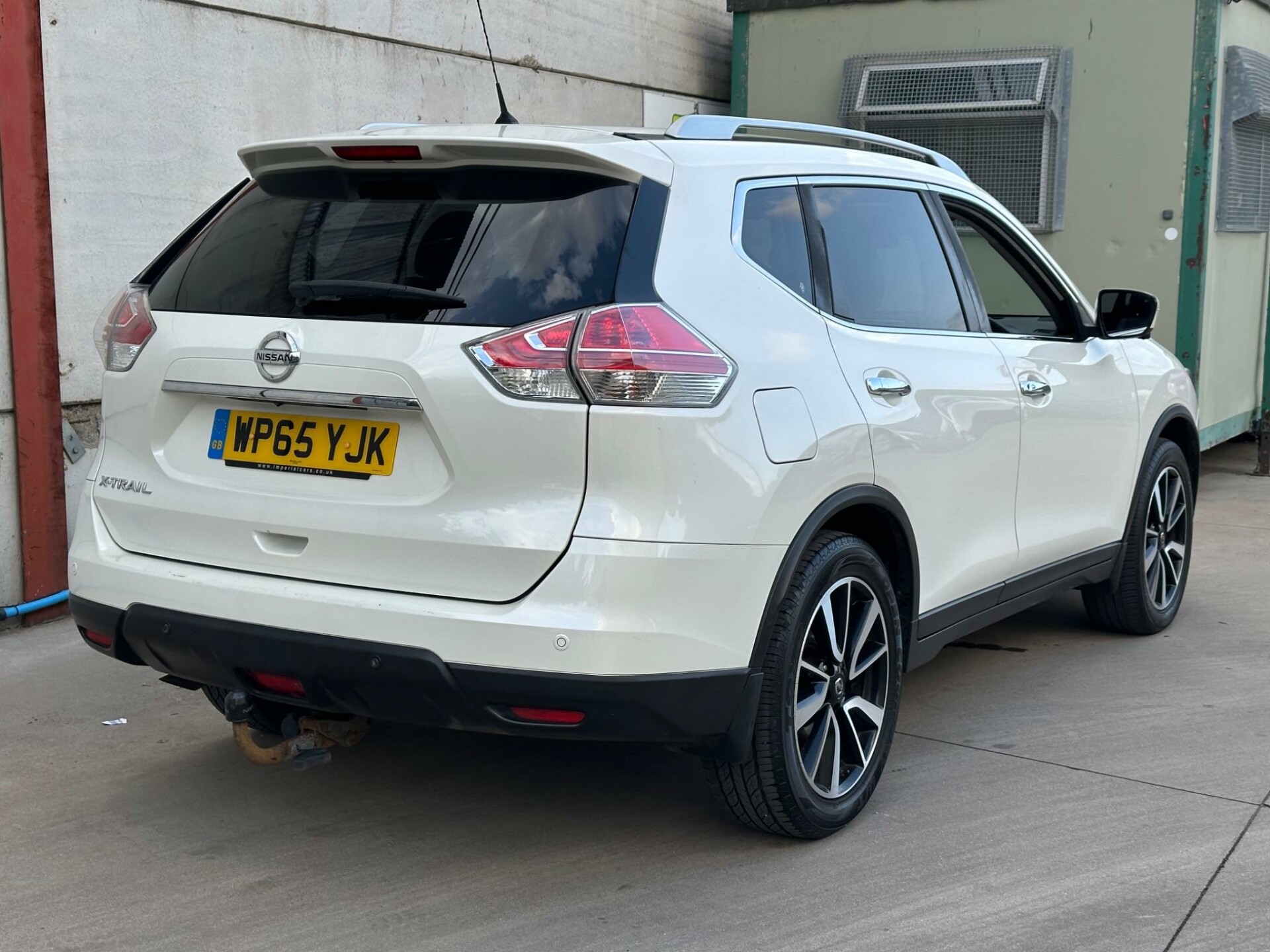 Nissan X Trail