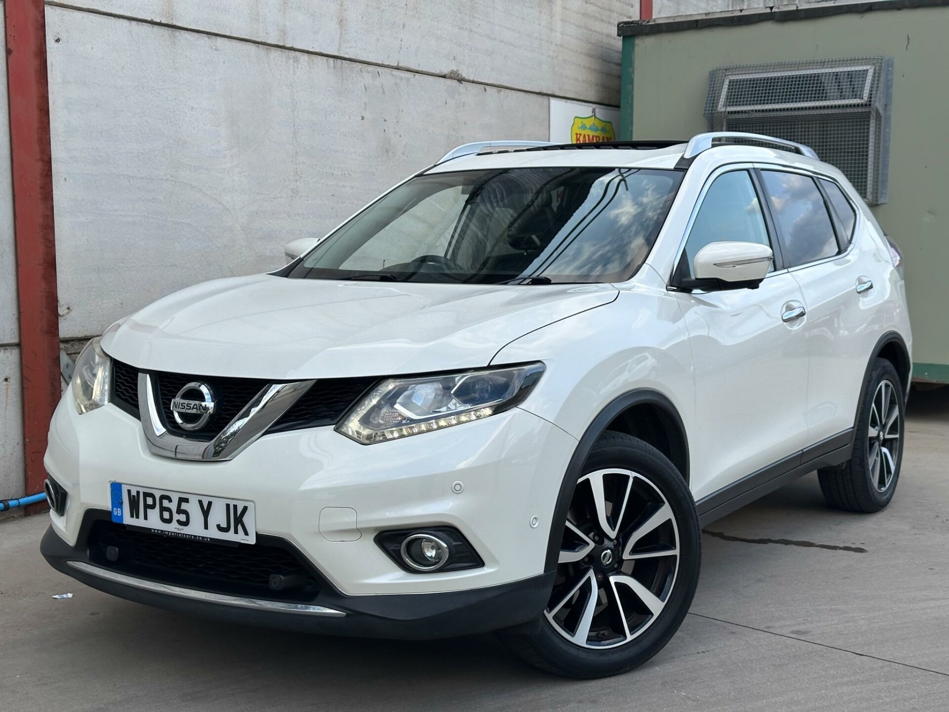 Nissan X Trail