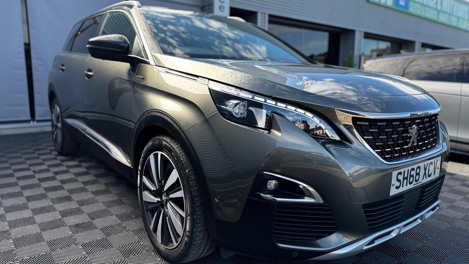 Peugeot 5008