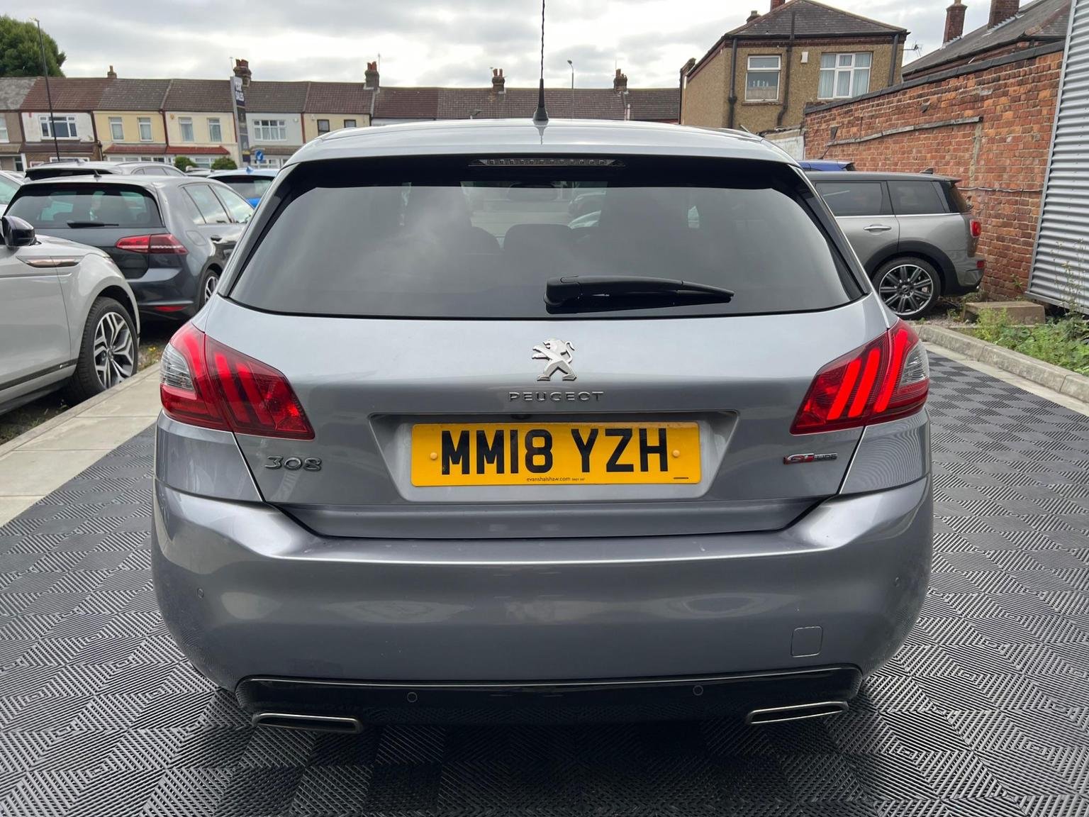 Peugeot 308