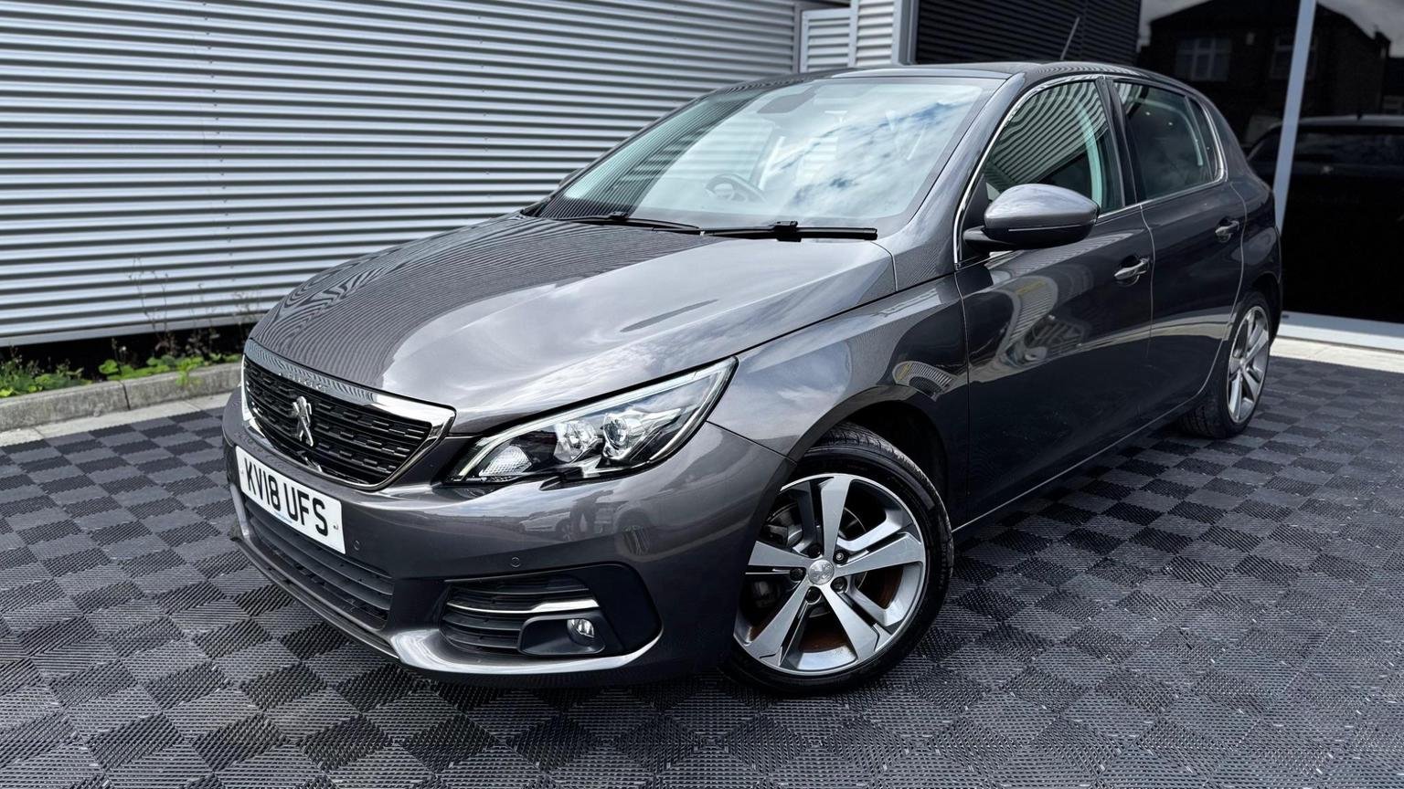 Peugeot 308