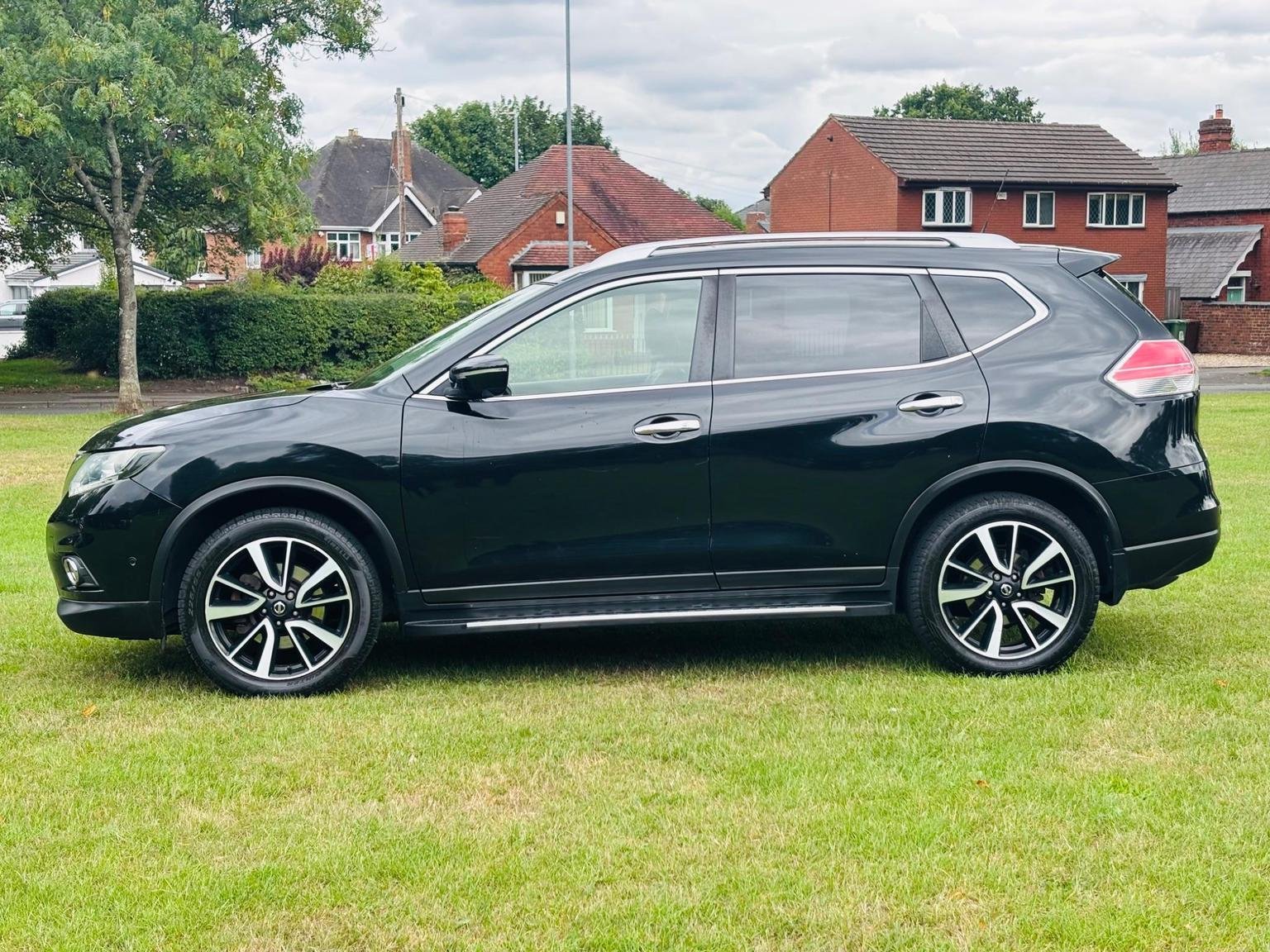 Nissan X Trail