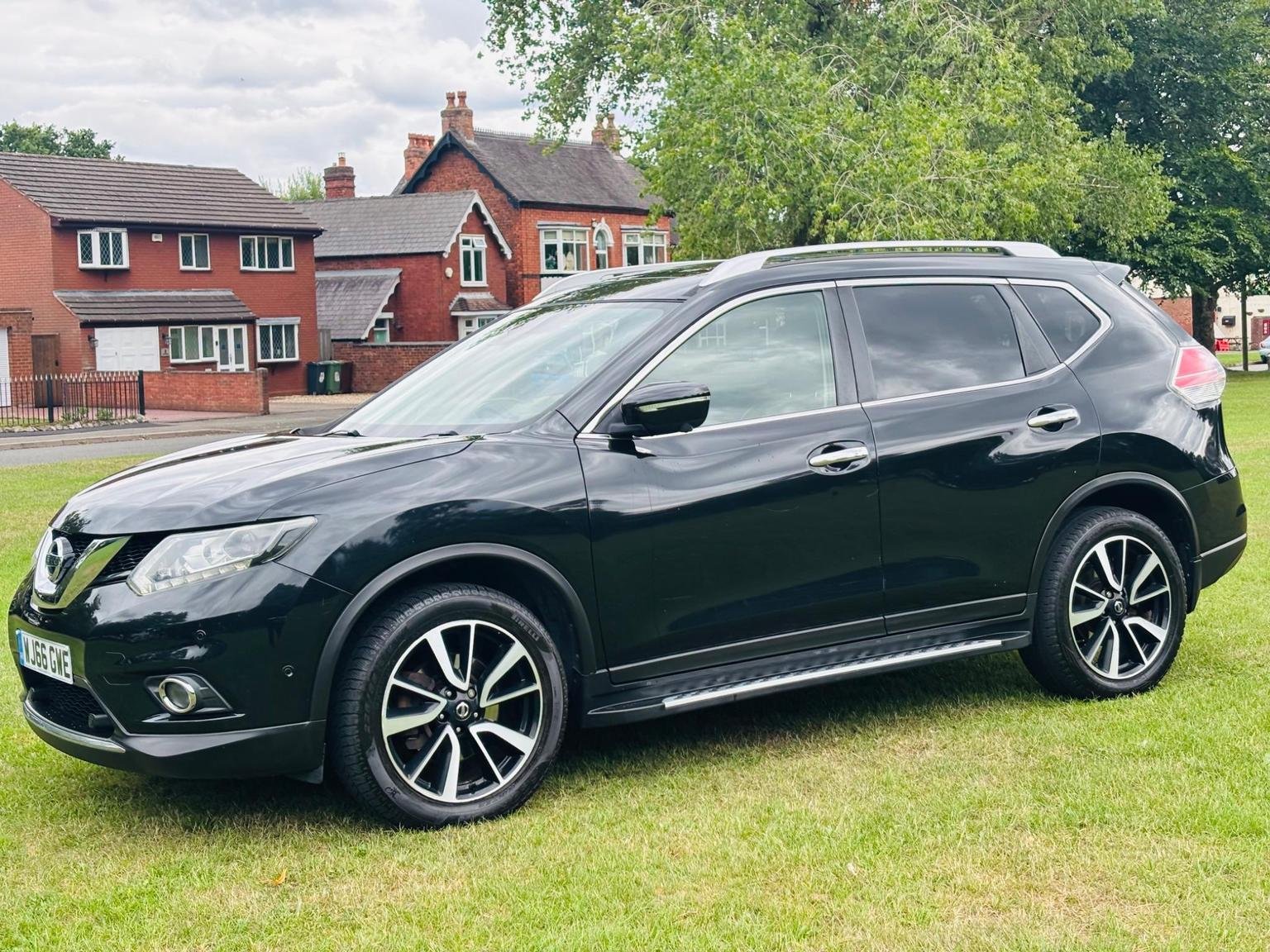 Nissan X Trail