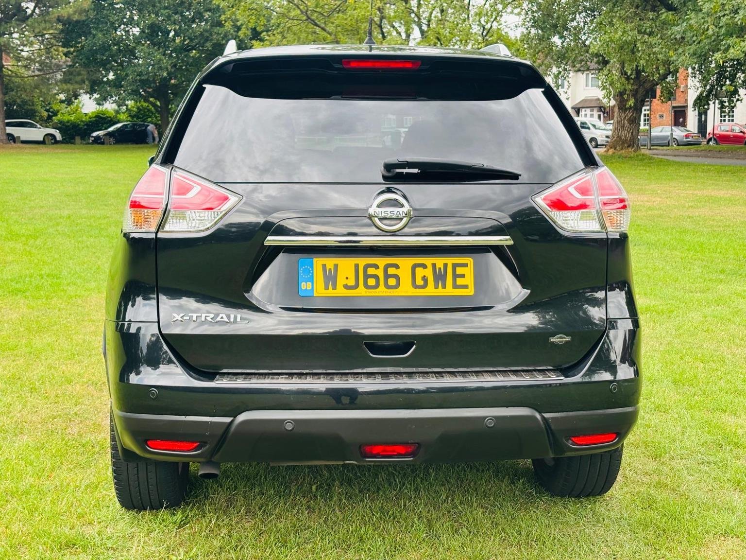 Nissan X Trail
