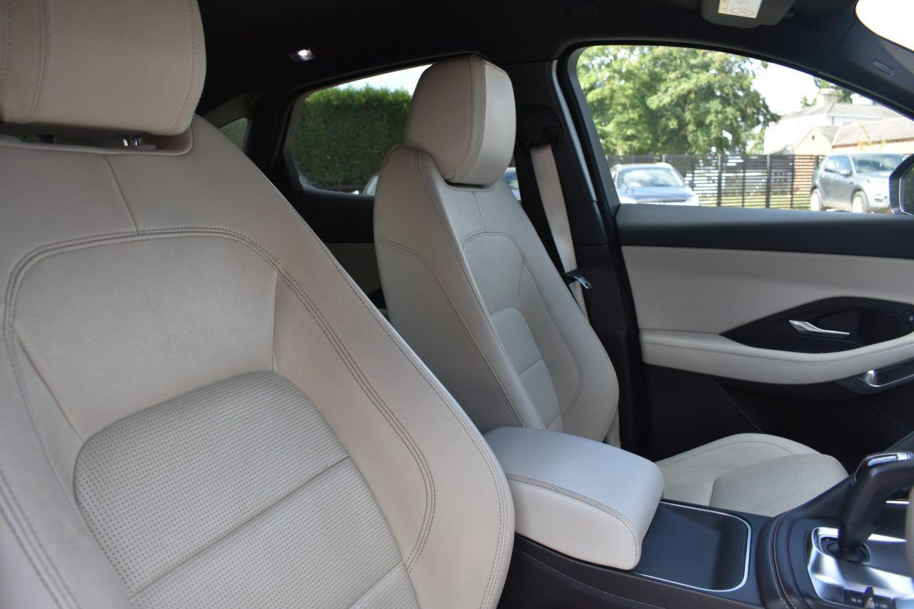Jaguar E Pace
