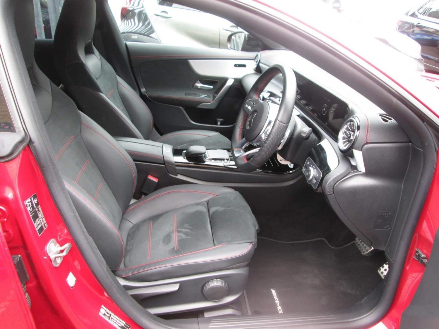 Mercedes Benz CLA