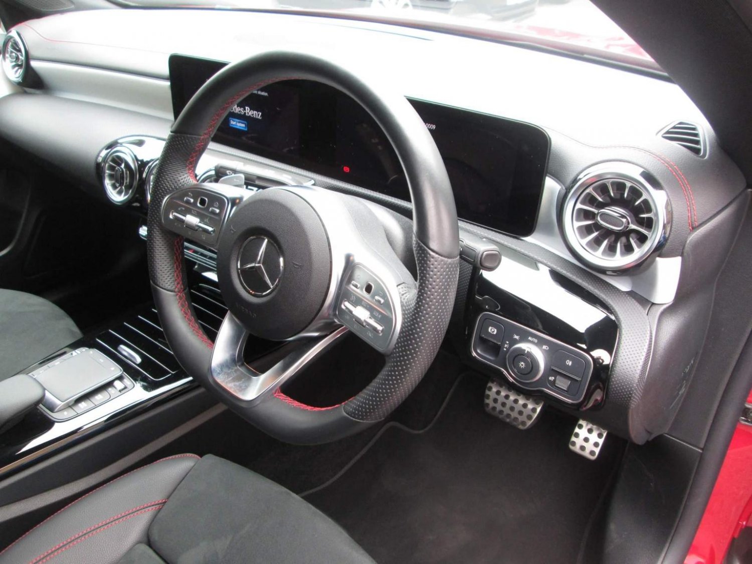 Mercedes Benz CLA