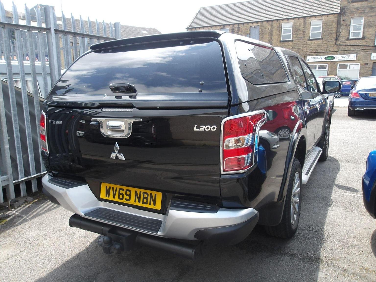 Mitsubishi L200
