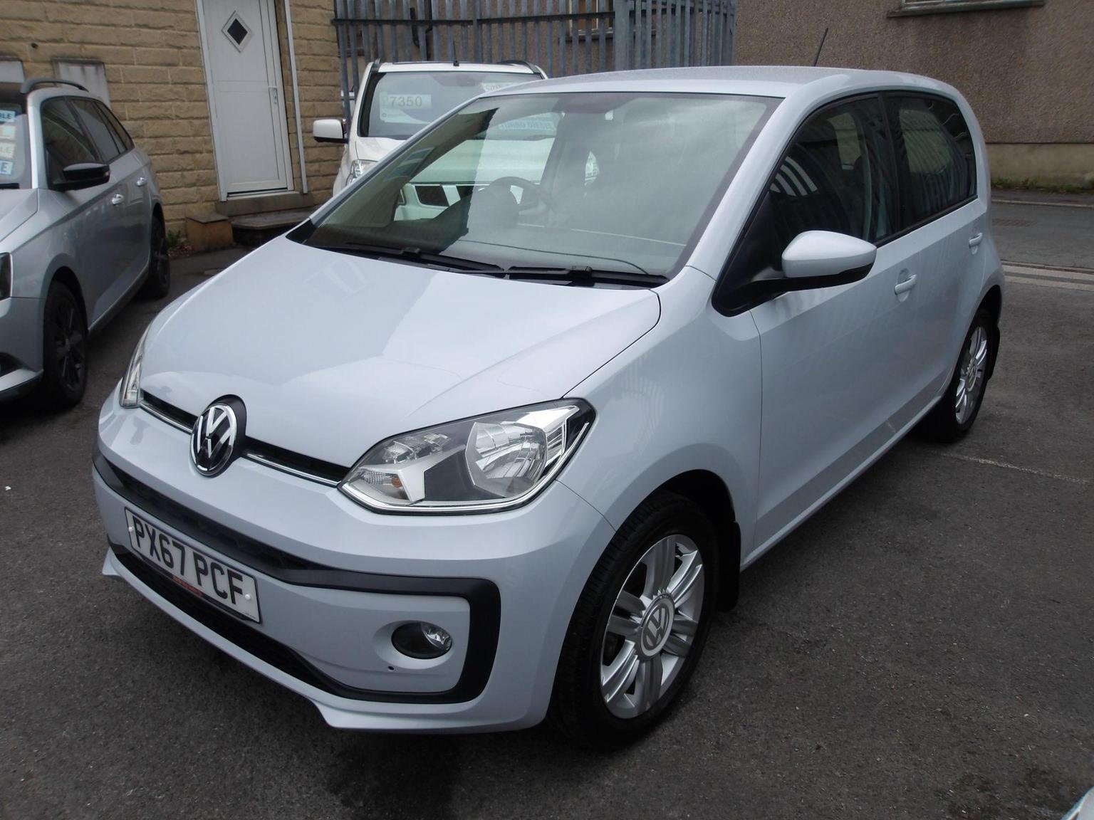 Volkswagen UP