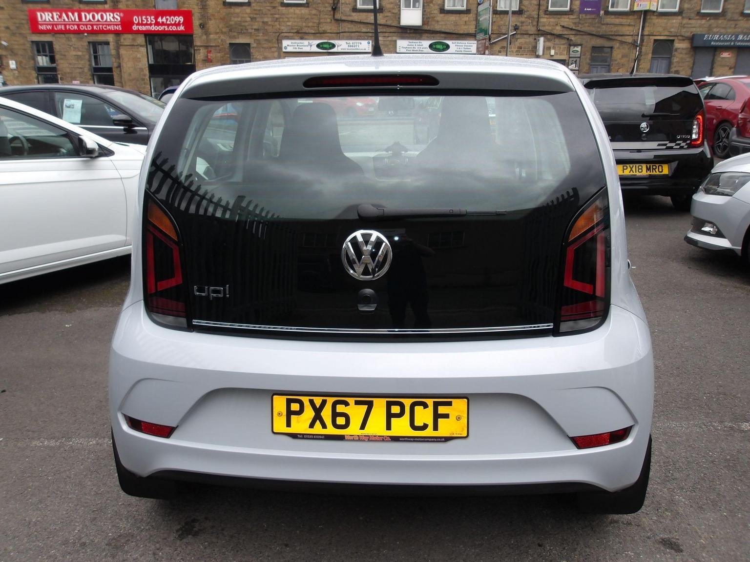 Volkswagen UP