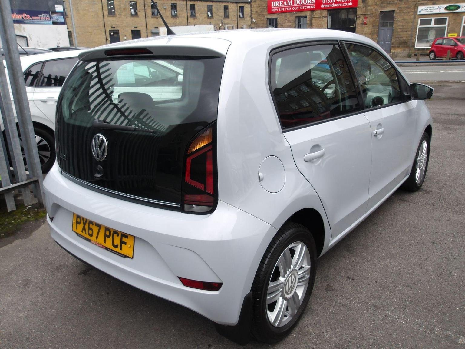 Volkswagen UP