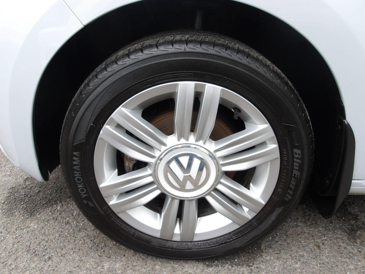 Volkswagen UP