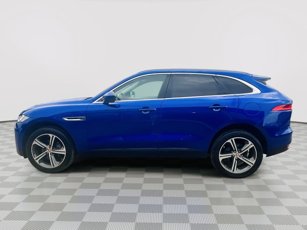 Jaguar F Pace