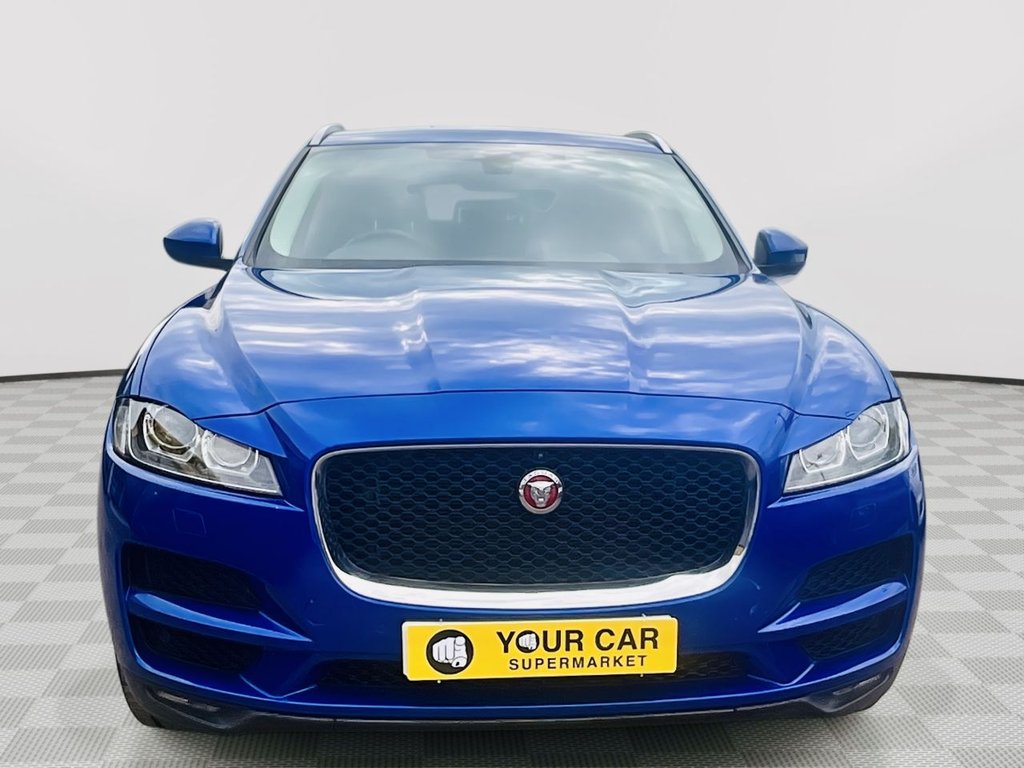 Jaguar F Pace