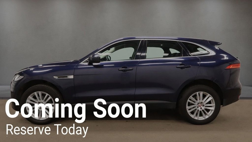Jaguar F Pace