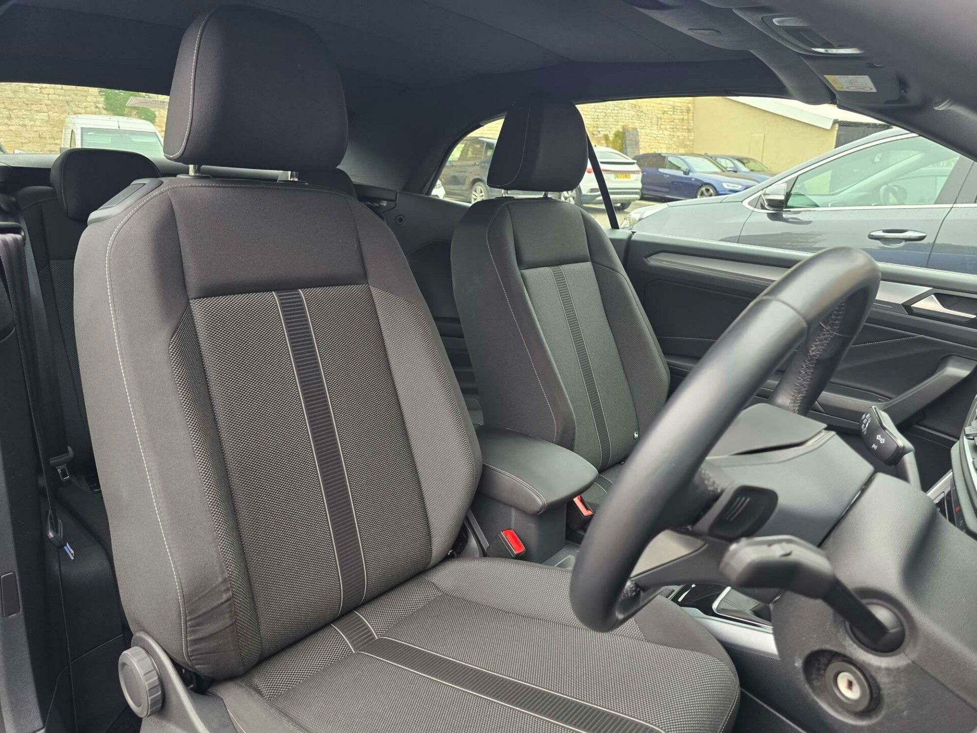 Volkswagen T Roc