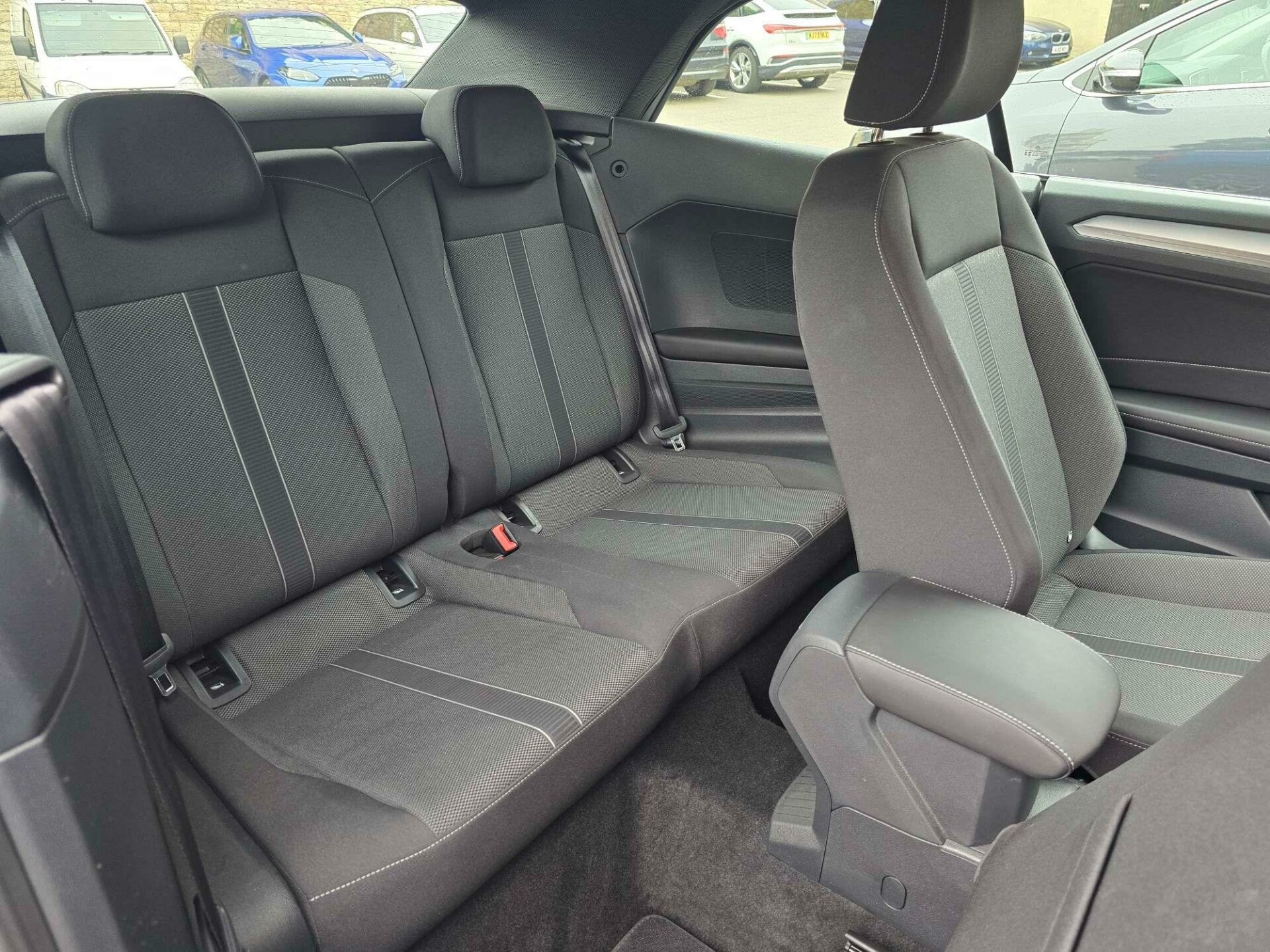 Volkswagen T Roc