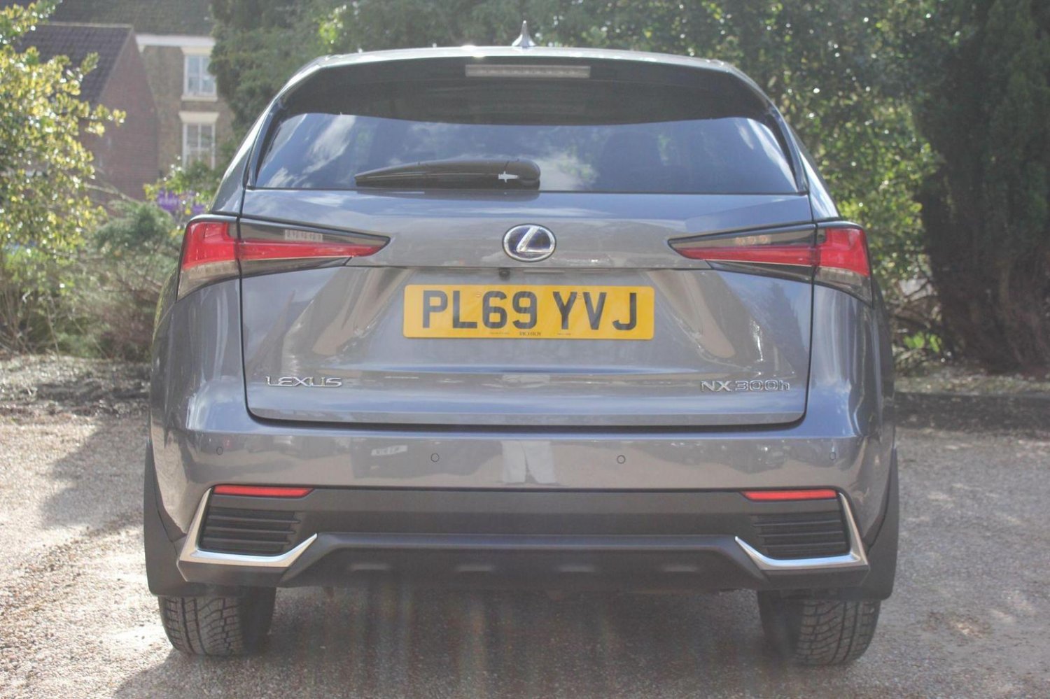 Lexus NX 300h