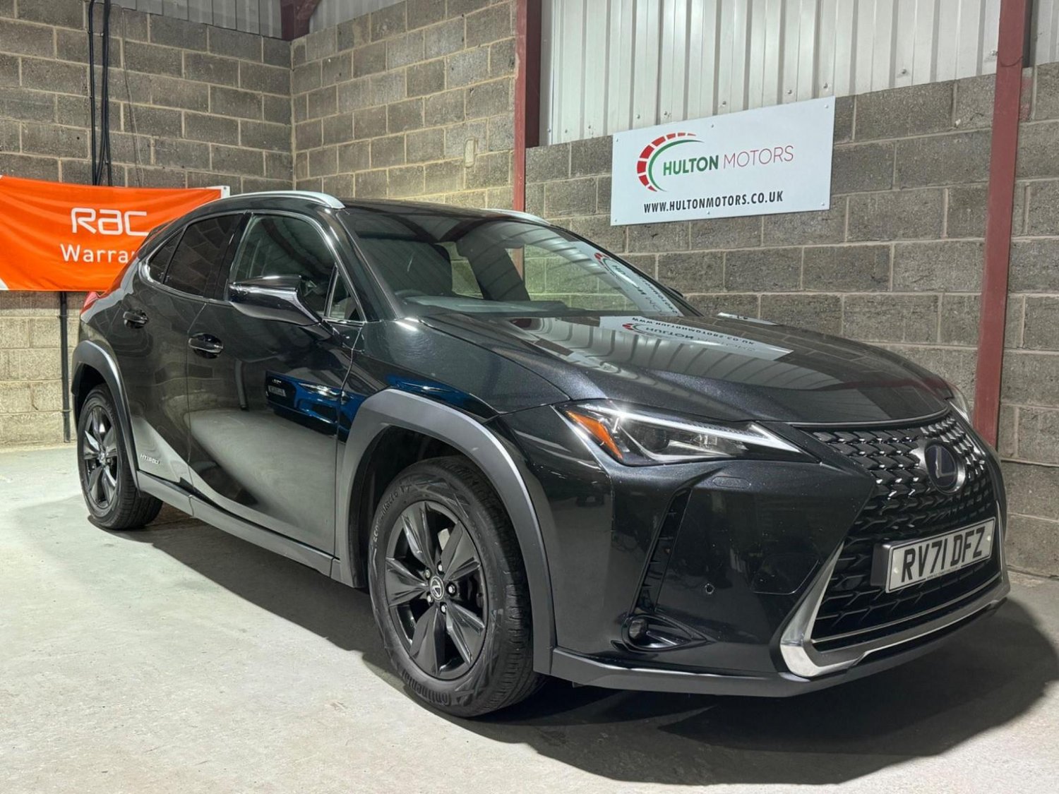 Lexus UX