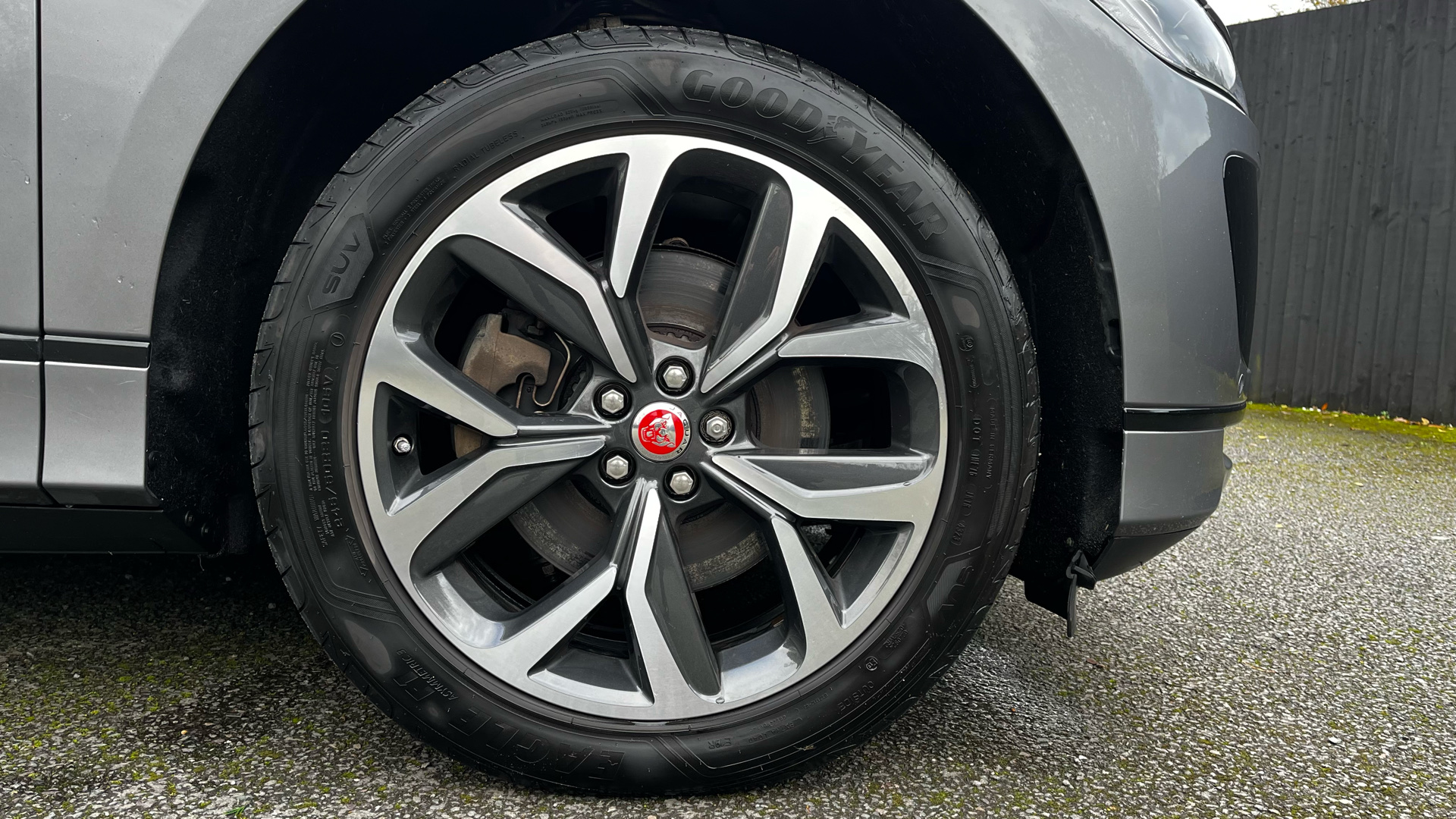 Jaguar I Pace