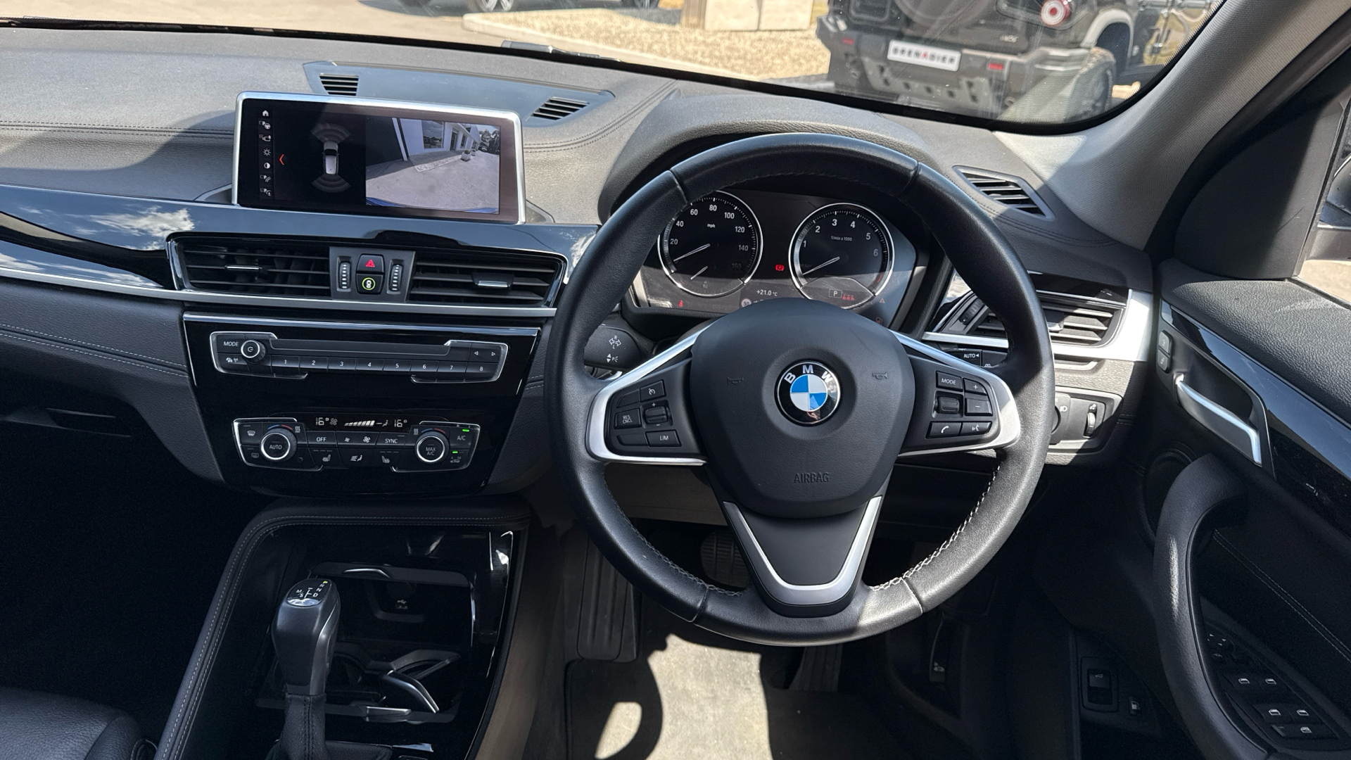 BMW X1