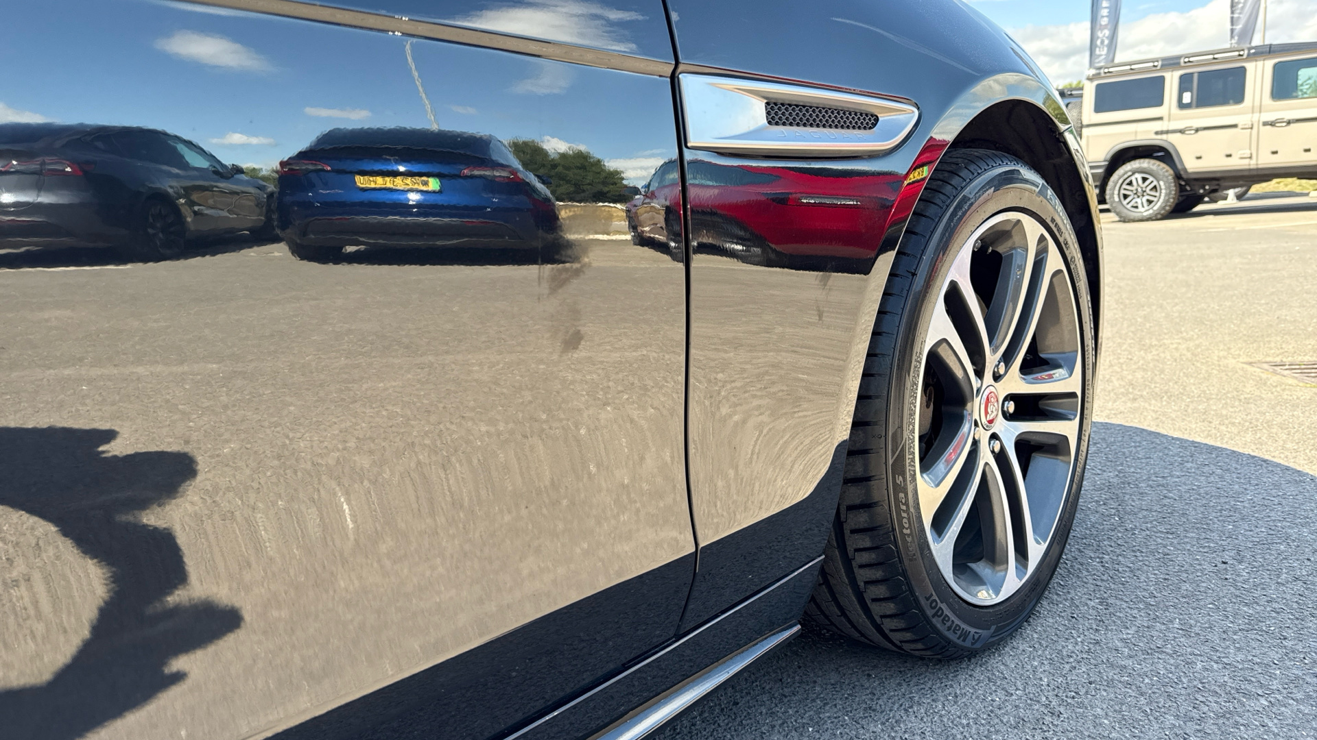 Jaguar XE