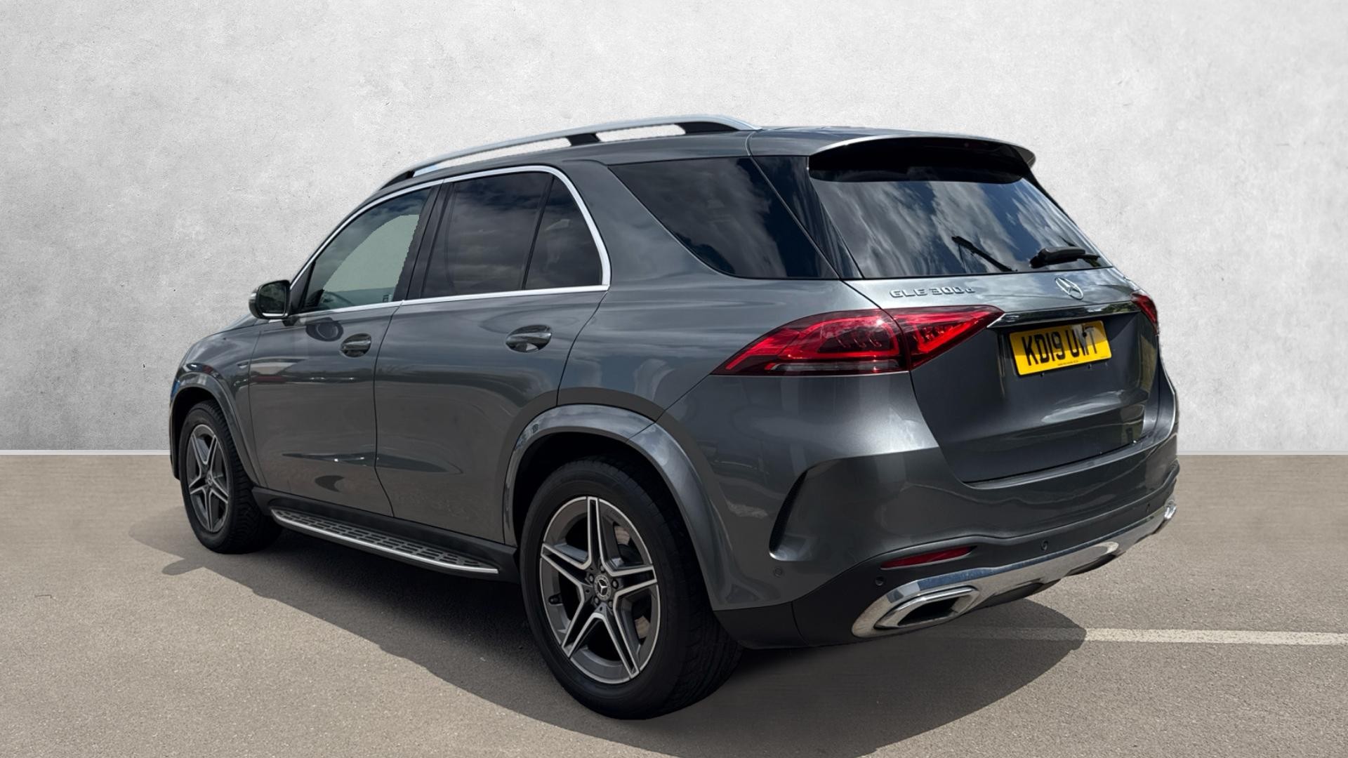 Mercedes Benz GLE-CLASS