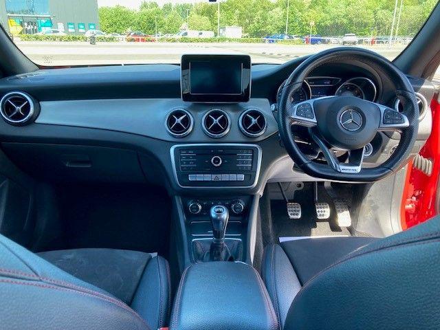 Mercedes Benz CLA