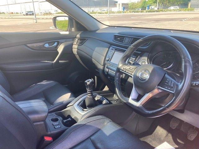 Nissan X Trail