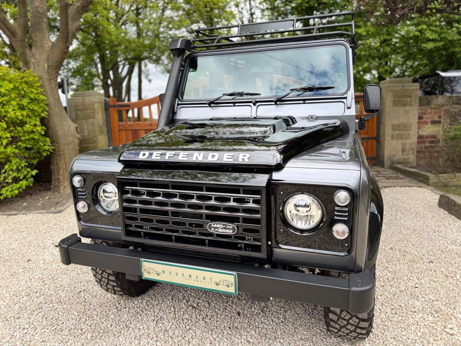 Land Rover 90