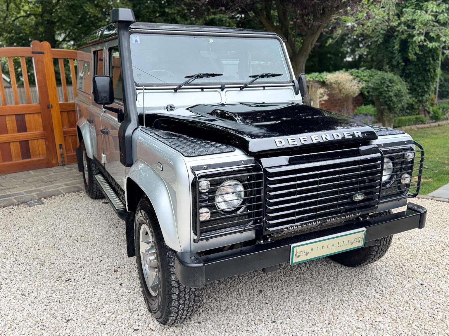 Land Rover 110