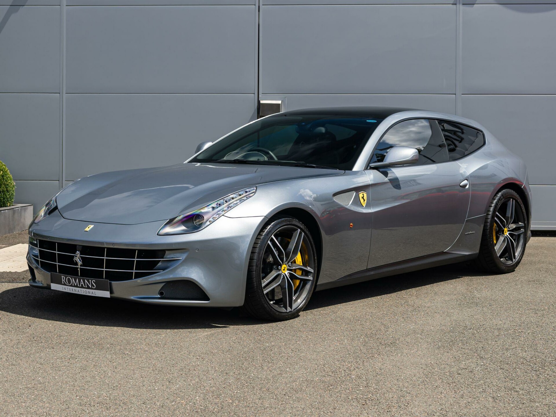 Ferrari FF