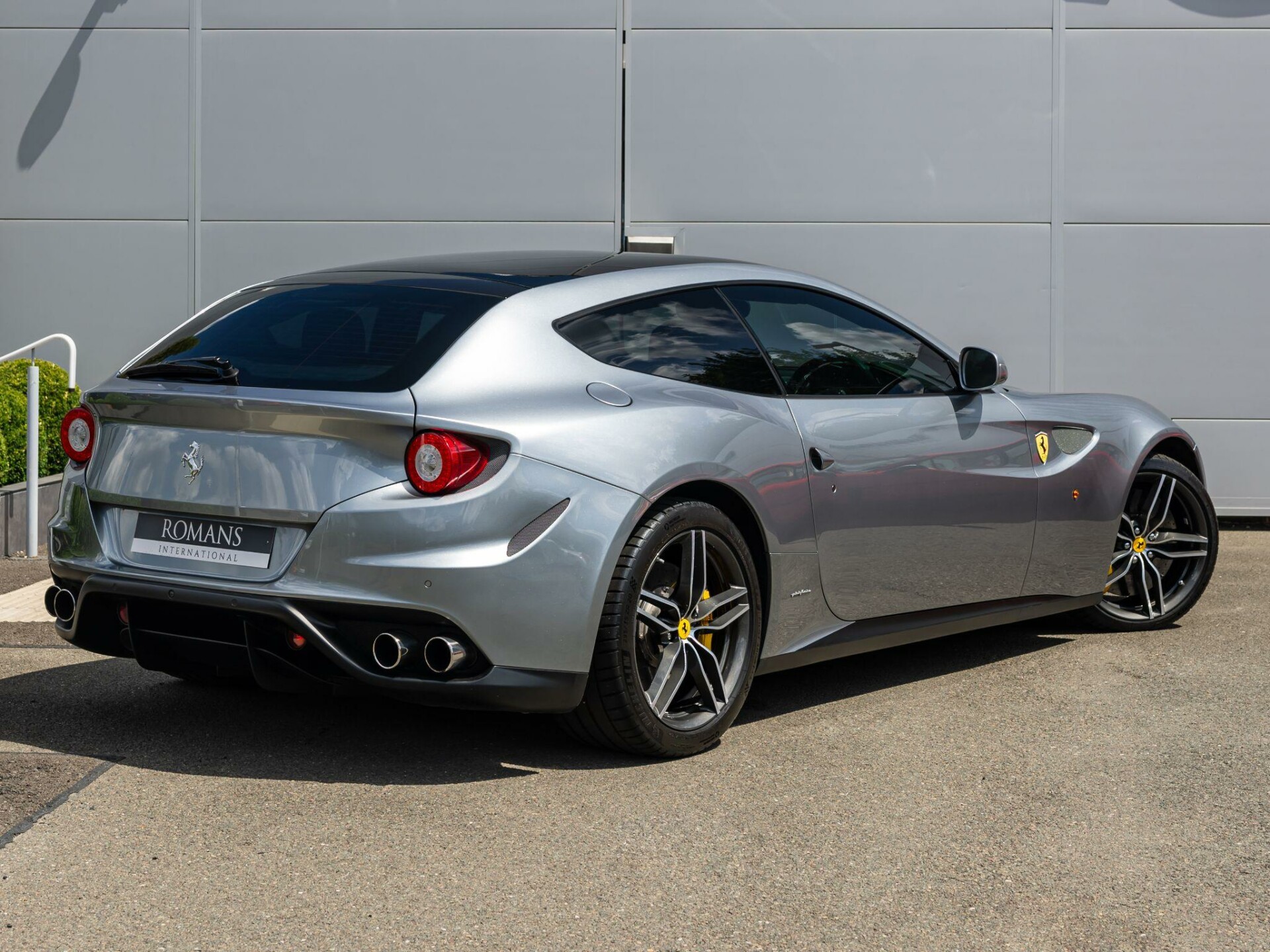 Ferrari FF