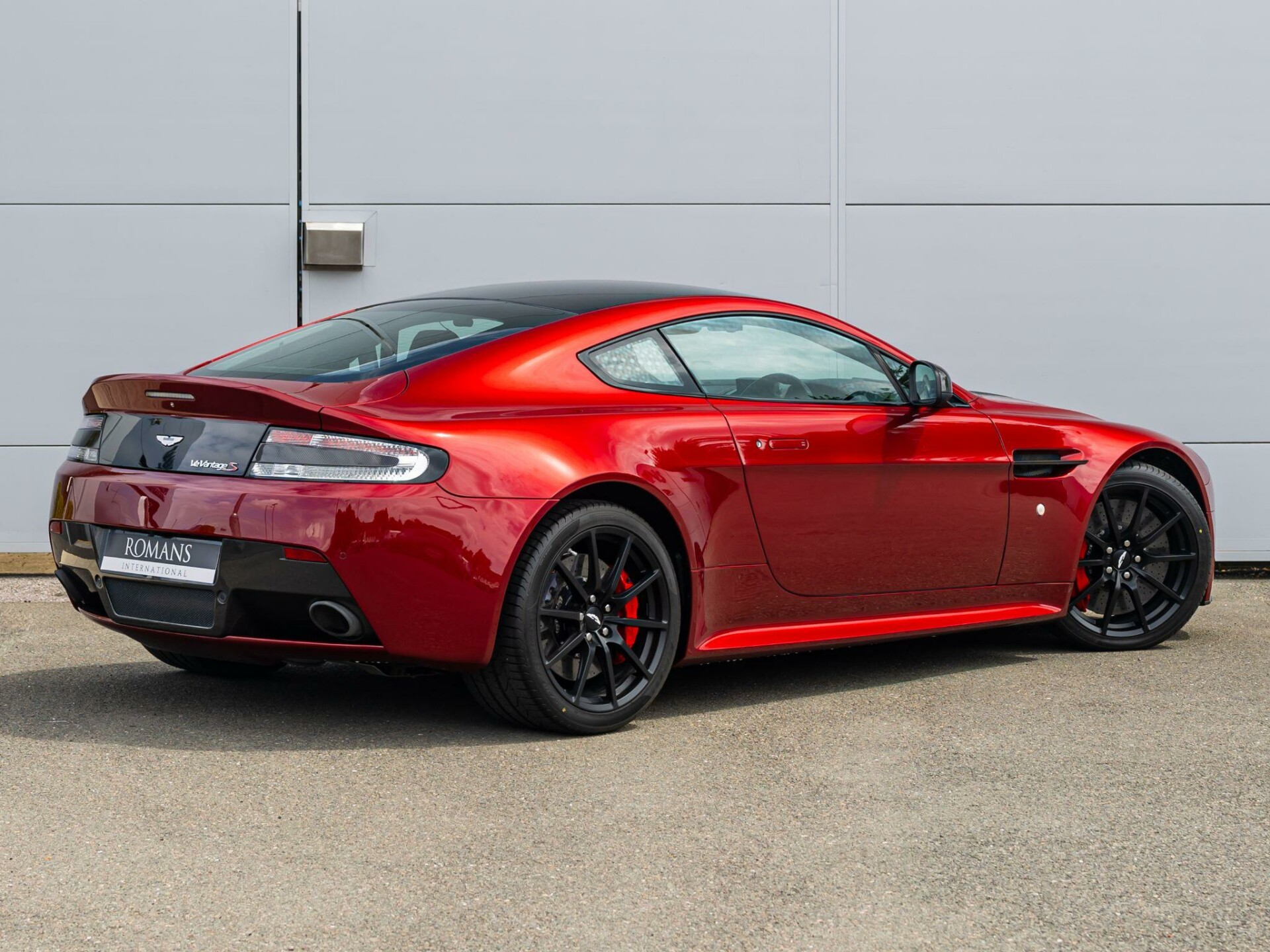Aston Martin Vantage