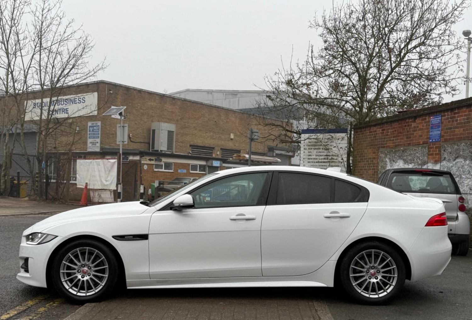 Jaguar XE