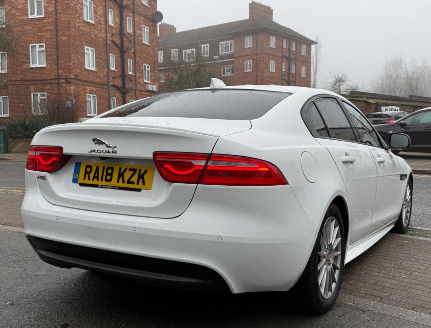 Jaguar XE