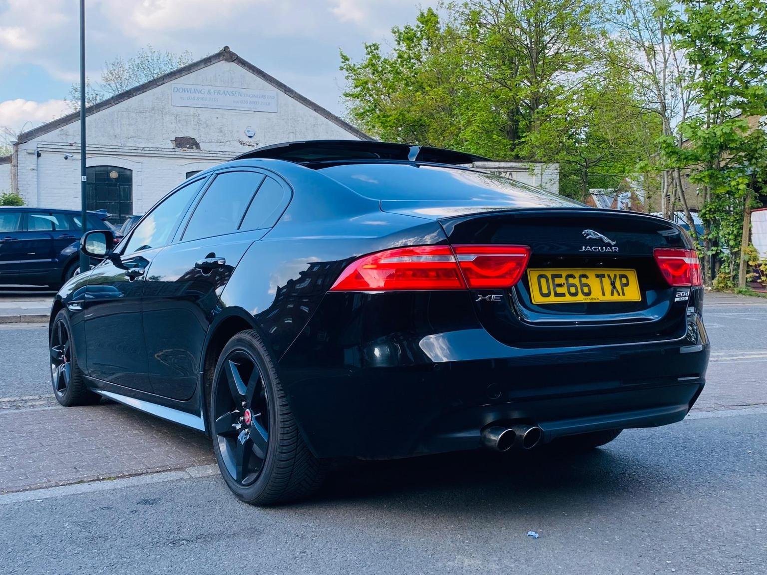Jaguar XE