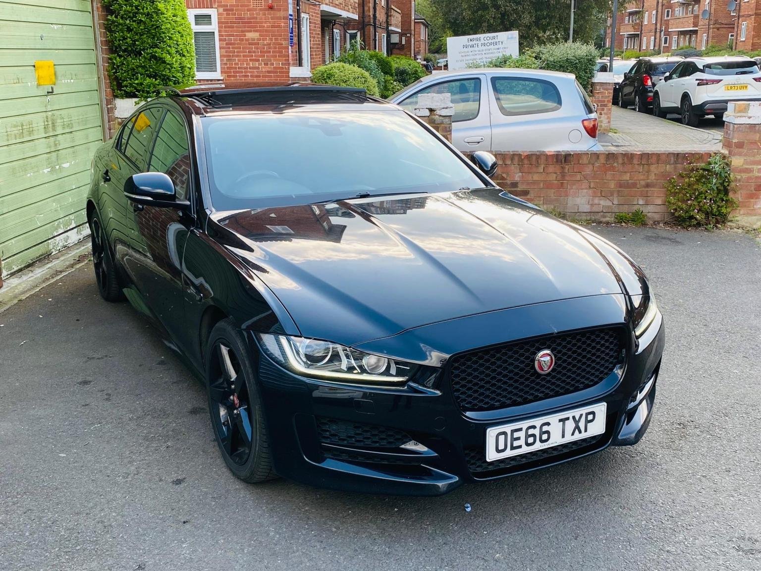 Jaguar XE
