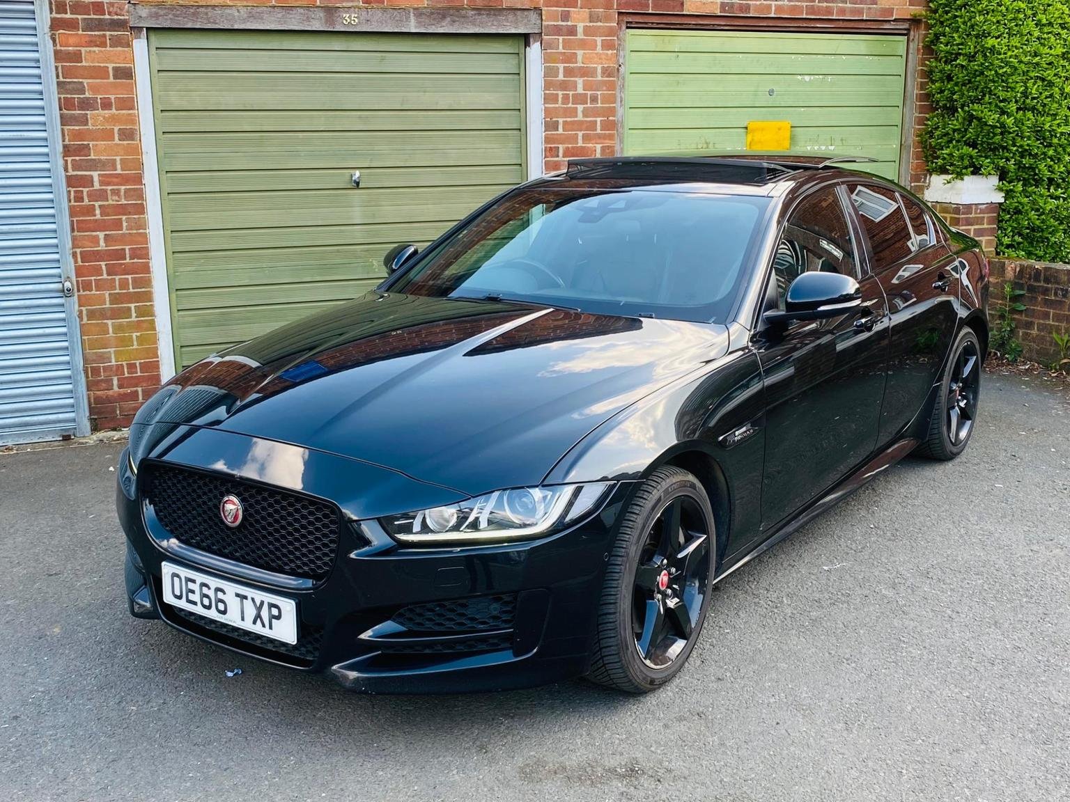 Jaguar XE