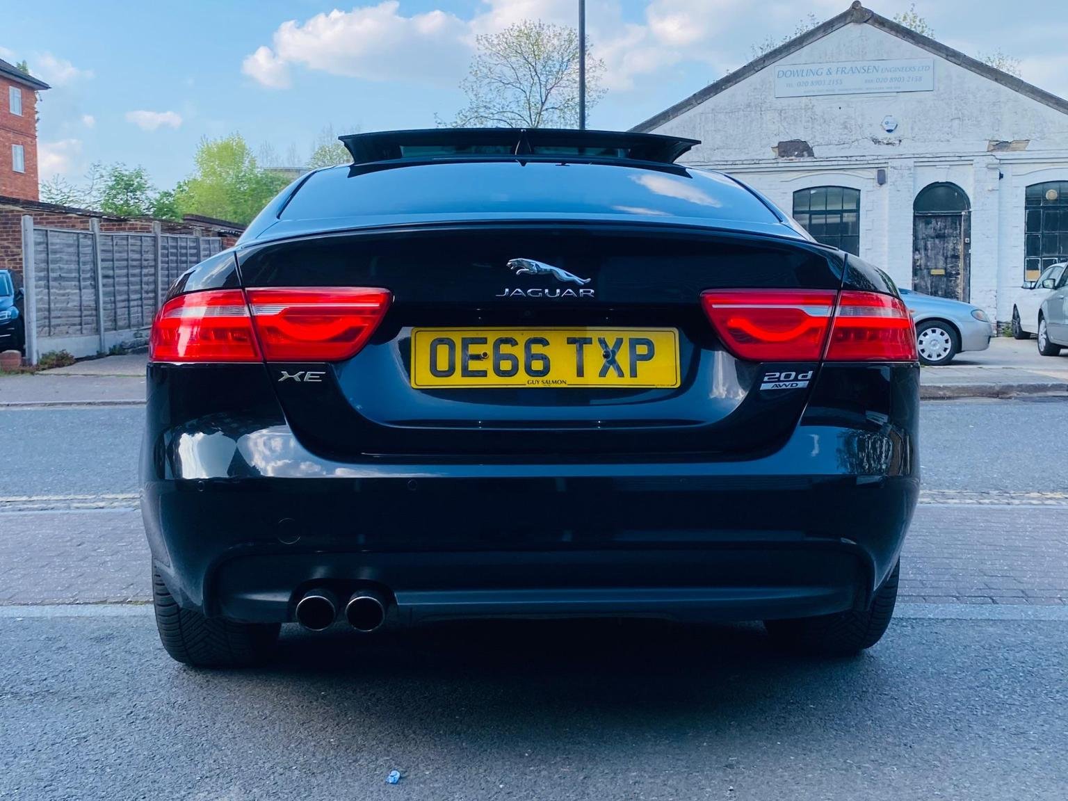 Jaguar XE