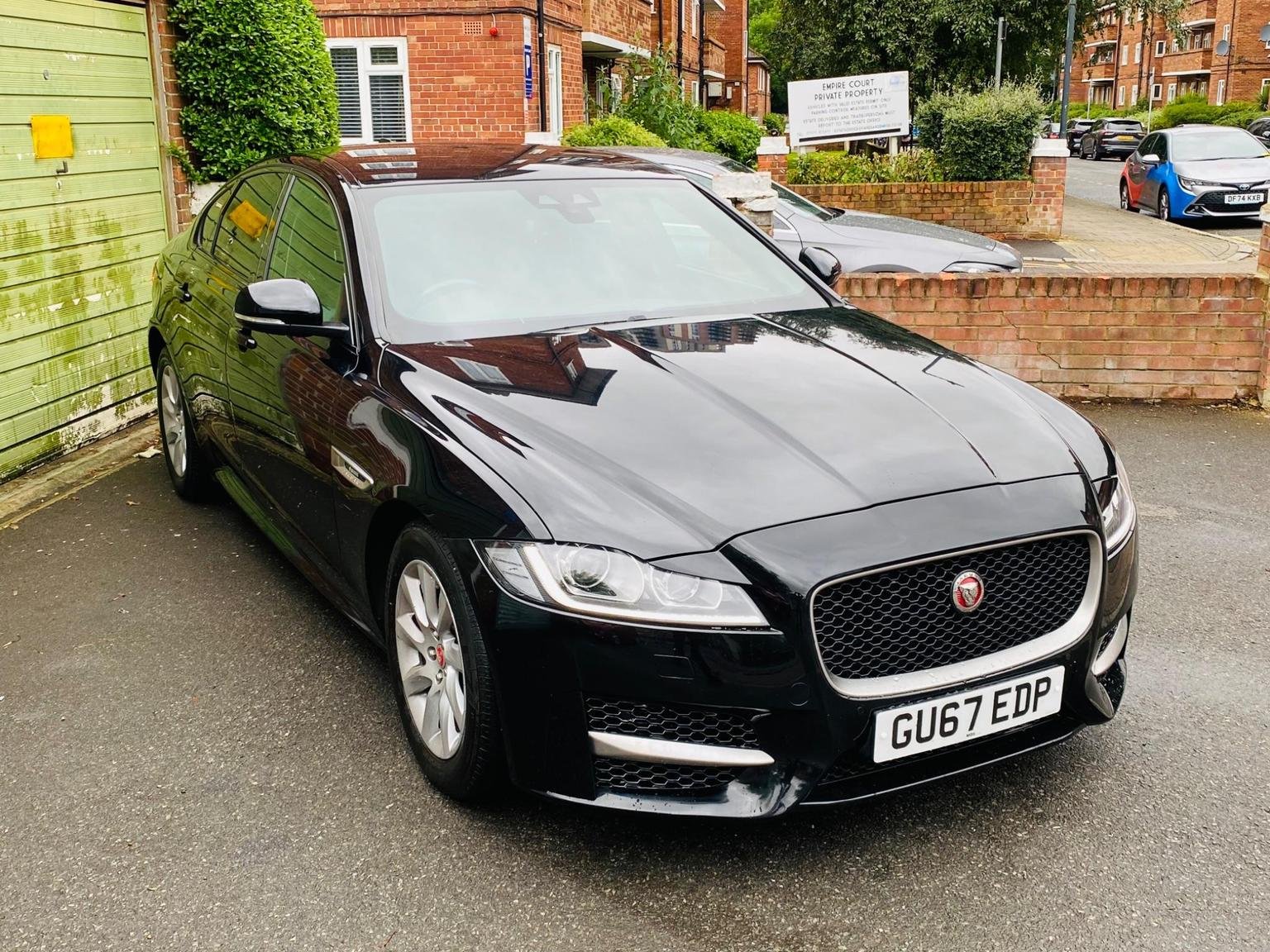 Jaguar XF
