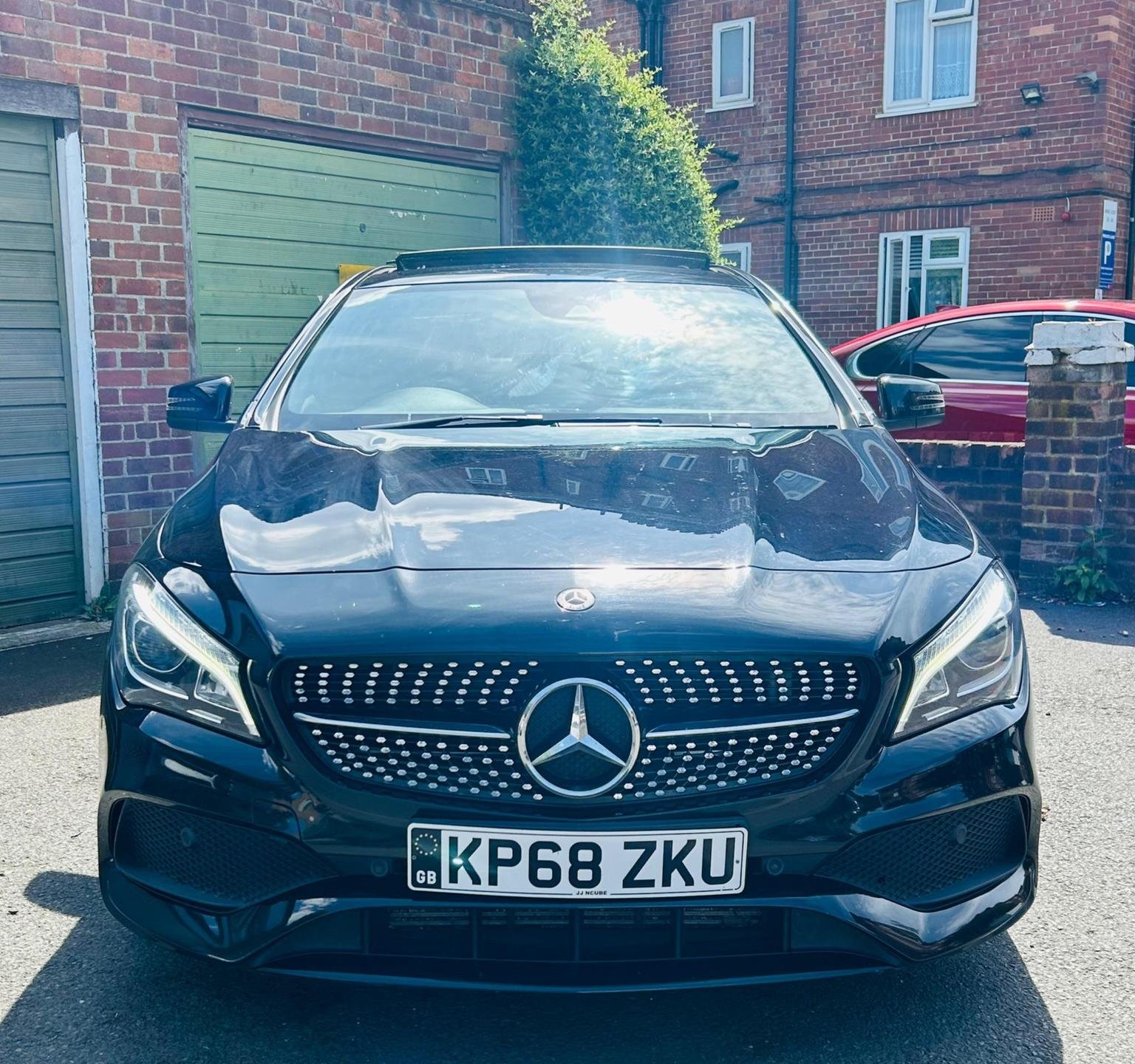 Mercedes Benz CLA