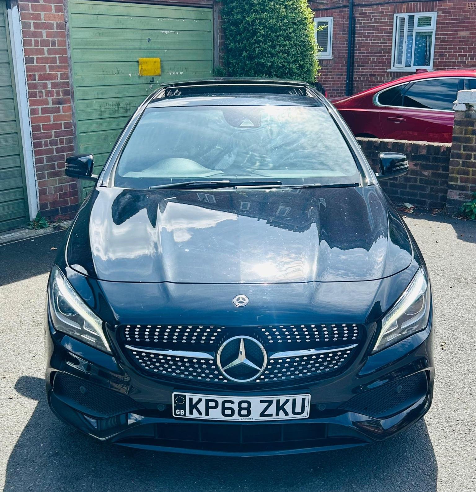 Mercedes Benz CLA