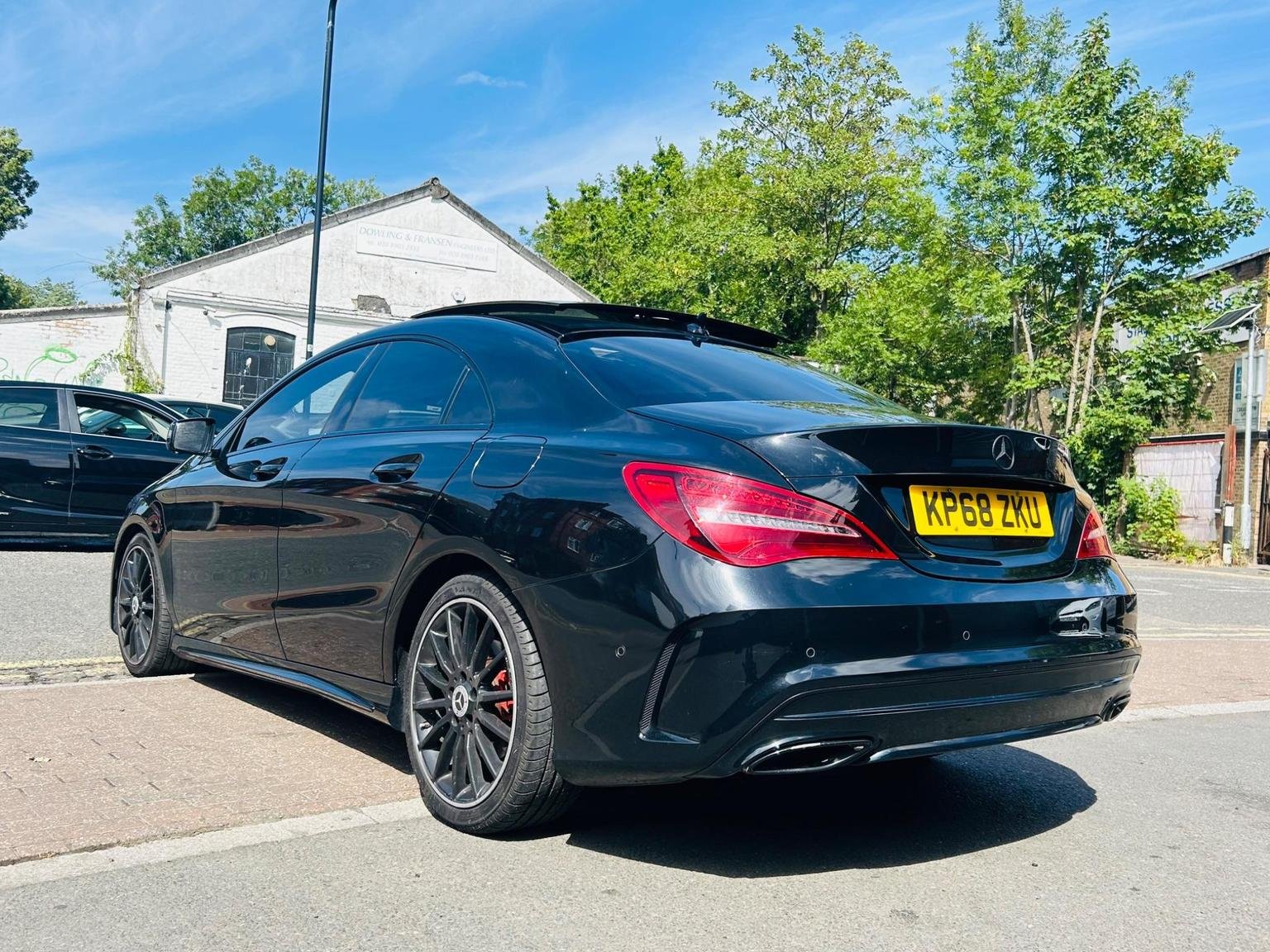 Mercedes Benz CLA